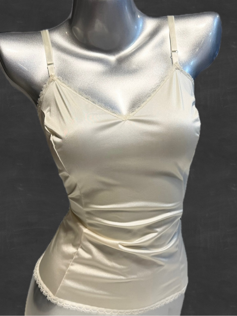 VINTAGE 80s Vanity Fair silky nylon cami camisole tank top lingerie layer slip